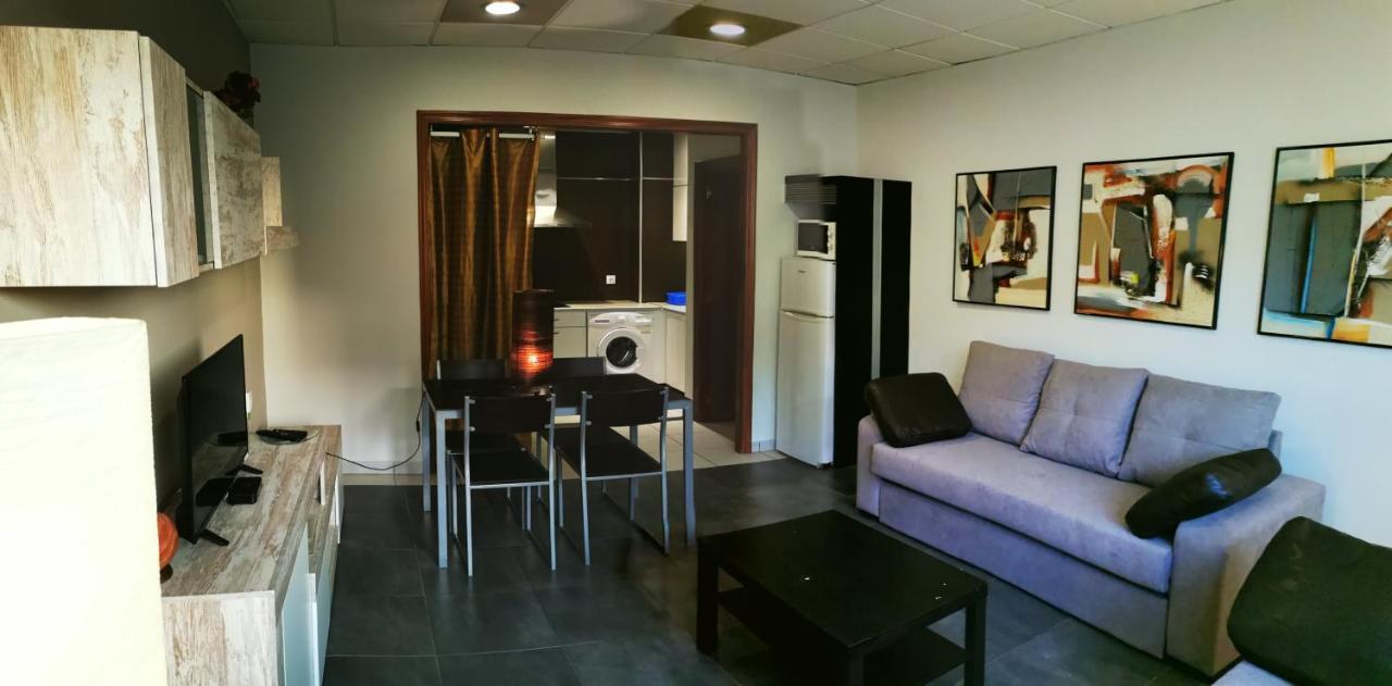 Apartment 2v Luxury Near *